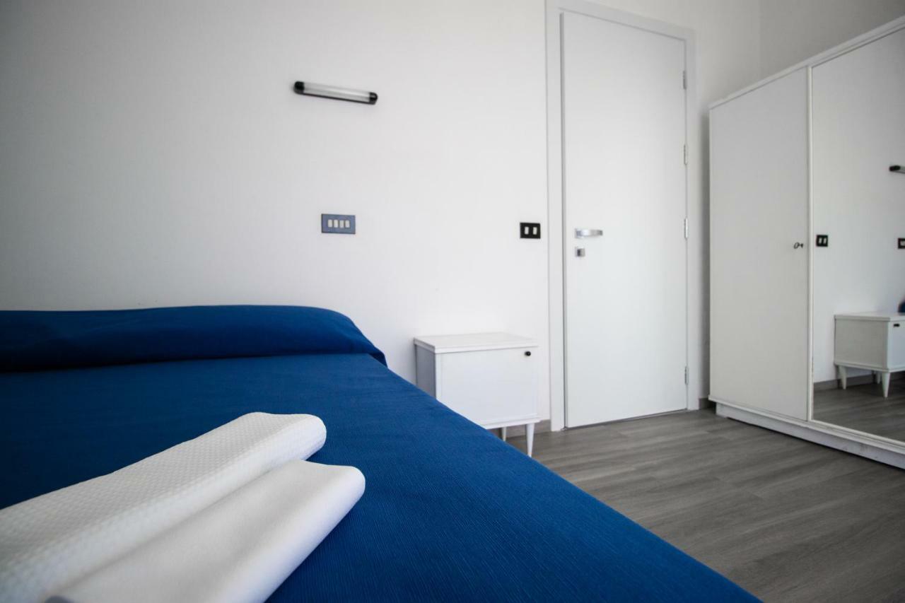 Hotel B&B Sole 西尼加利亚 外观 照片